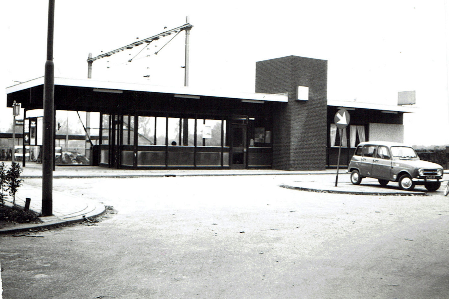 Huisseling.nl; Het nieuwe stationsgebouw